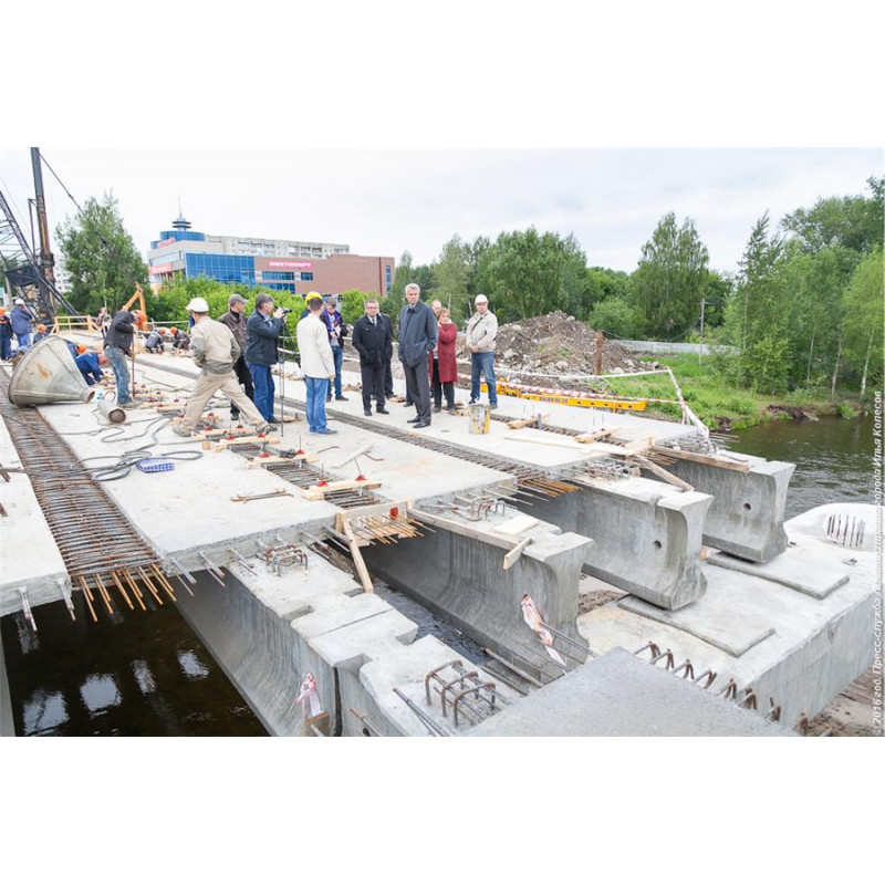 Бетон на гранитном щебне М550